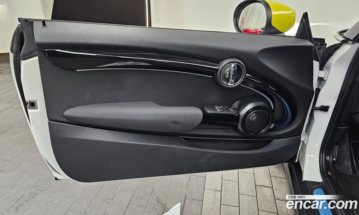 Mini Cooper 2023 автомат (гидро), фото 14