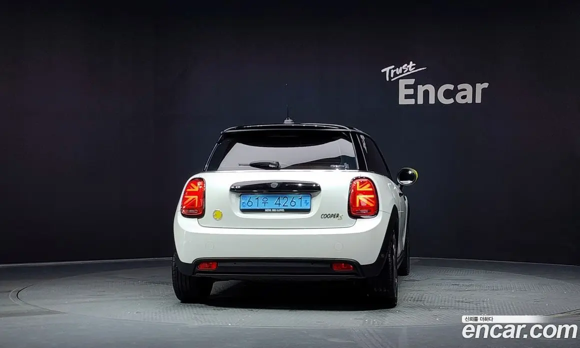 Mini Cooper 2023 автомат (гидро), фото 4