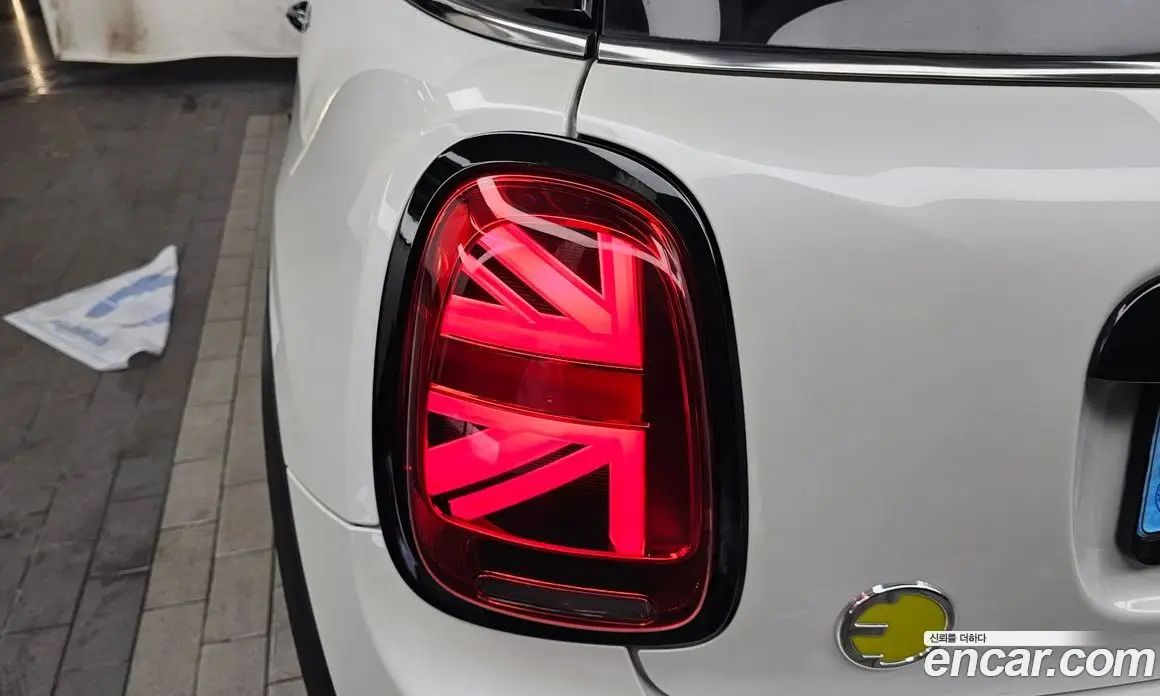 Mini Cooper 2023 автомат (гидро), фото 9