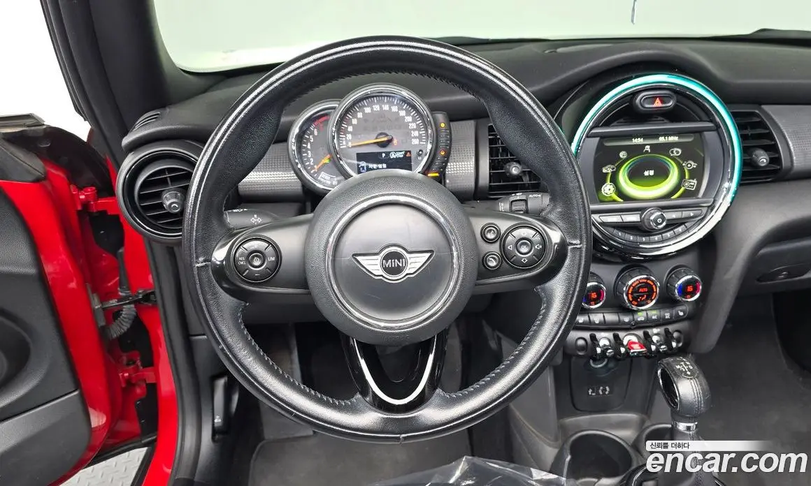 Mini Cooper Convertible 2017 1.5 автомат (гидро), фото 19