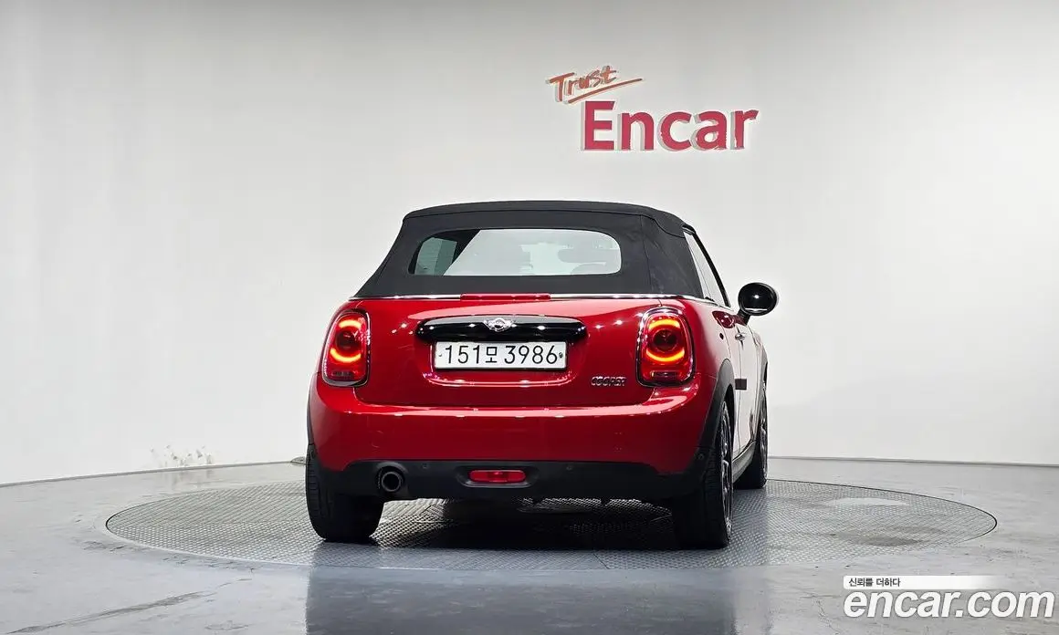 Mini Cooper Convertible 2017 1.5 автомат (гидро), фото 4