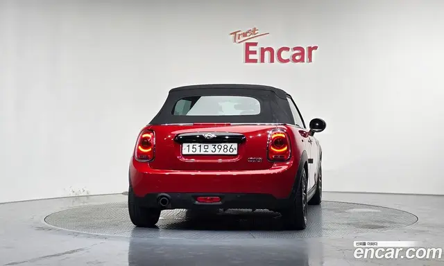 Mini Cooper Convertible 2017 1.5 автомат (гидро), миниатюра 4