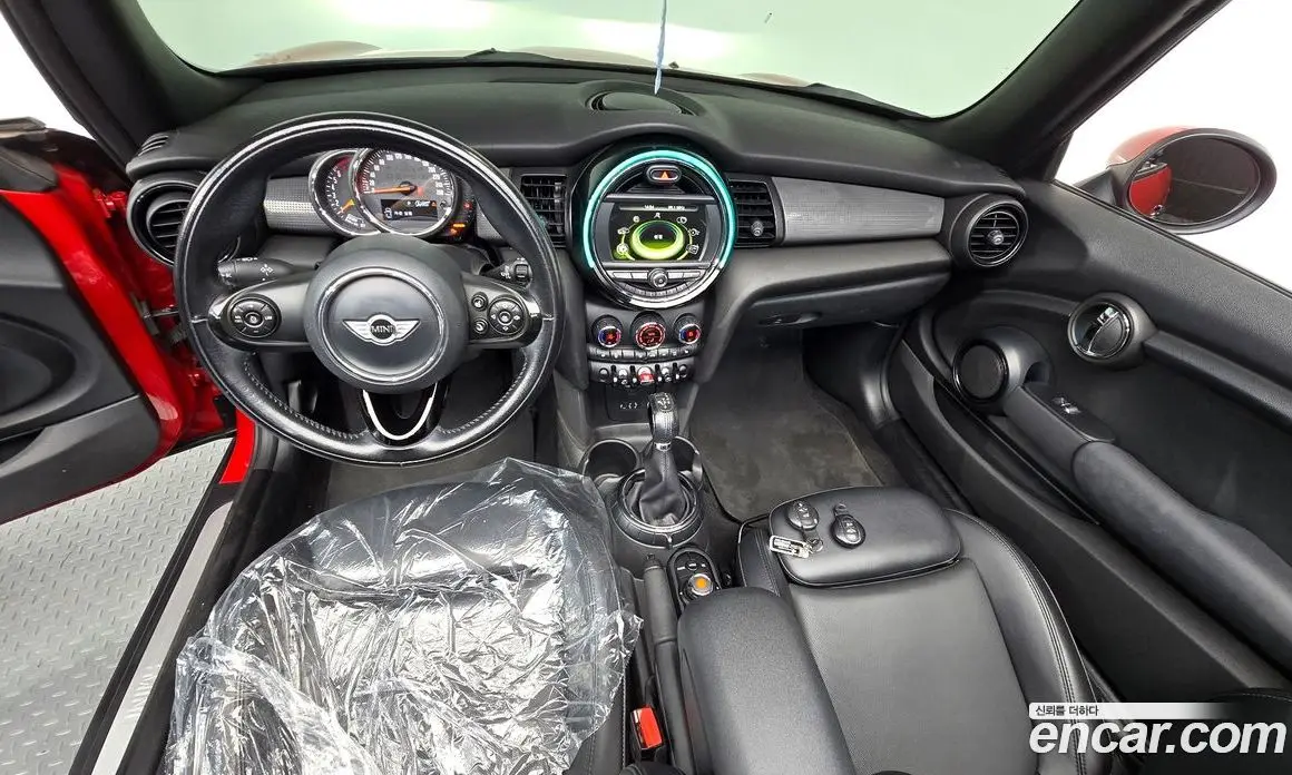 Mini Cooper Convertible 2017 1.5 автомат (гидро), фото 10