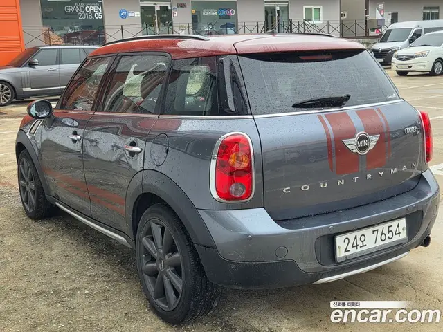Mini Countryman 2015 2.0 автомат (гидро), миниатюра 4 Mini Countryman 2015 2.0 автомат (гидро), миниатюра 4