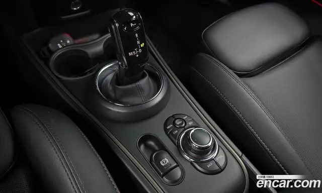 Mini Countryman 2022 1.5 автомат (гидро), миниатюра 12