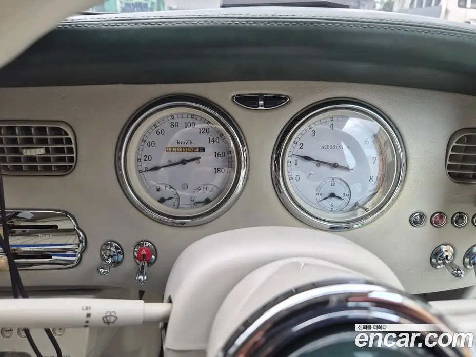 Nissan Figaro 1991 1.0 автомат (гидро), фото 4 Nissan Figaro 1991 1.0 автомат (гидро), фото 4