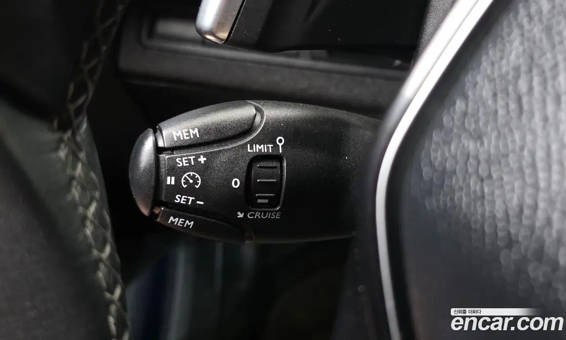 Peugeot 5008 2018 1.6 автомат (гидро), фото 23 Peugeot 5008 2018 1.6 автомат (гидро), фото 23