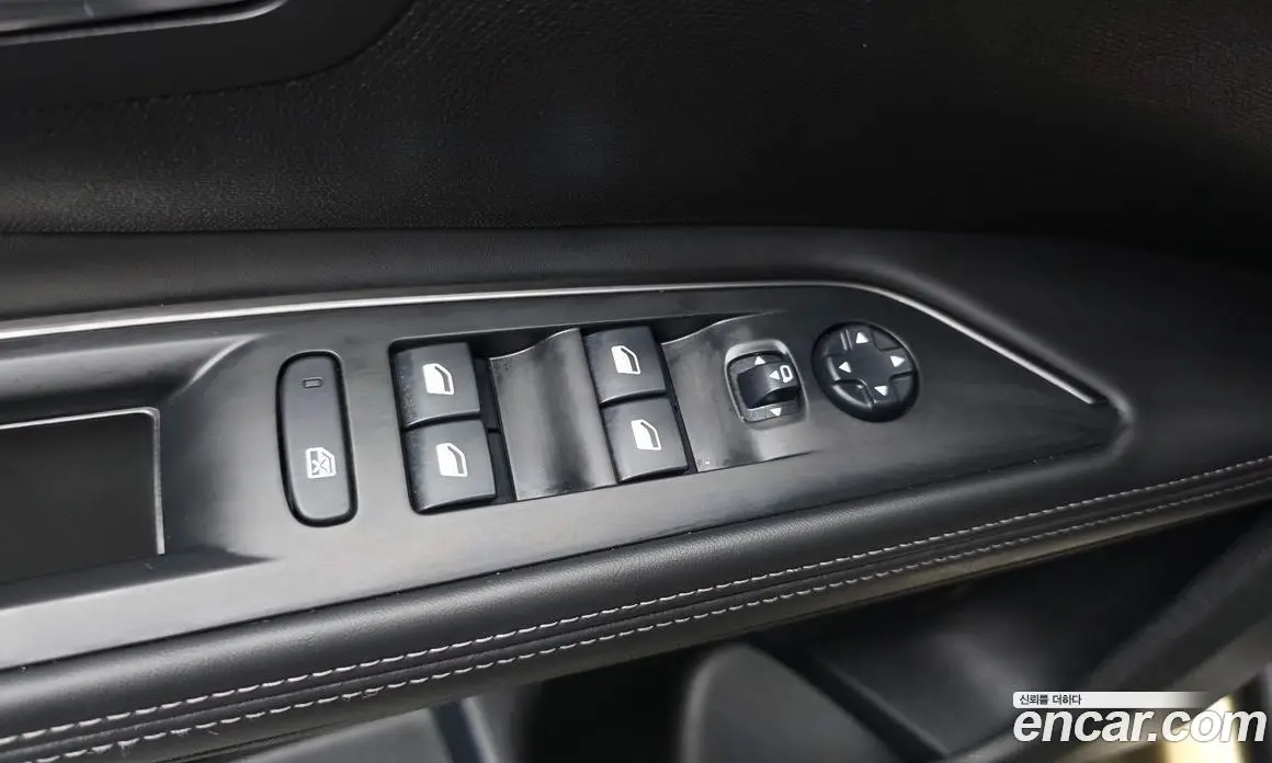 Peugeot 5008 2018 1.6 автомат (гидро), фото 30 Peugeot 5008 2018 1.6 автомат (гидро), фото 30