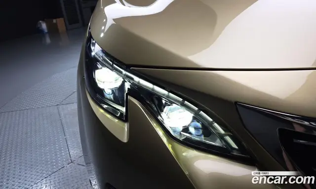 Peugeot 5008 2018 1.6 автомат (гидро), миниатюра 8 Peugeot 5008 2018 1.6 автомат (гидро), миниатюра 8