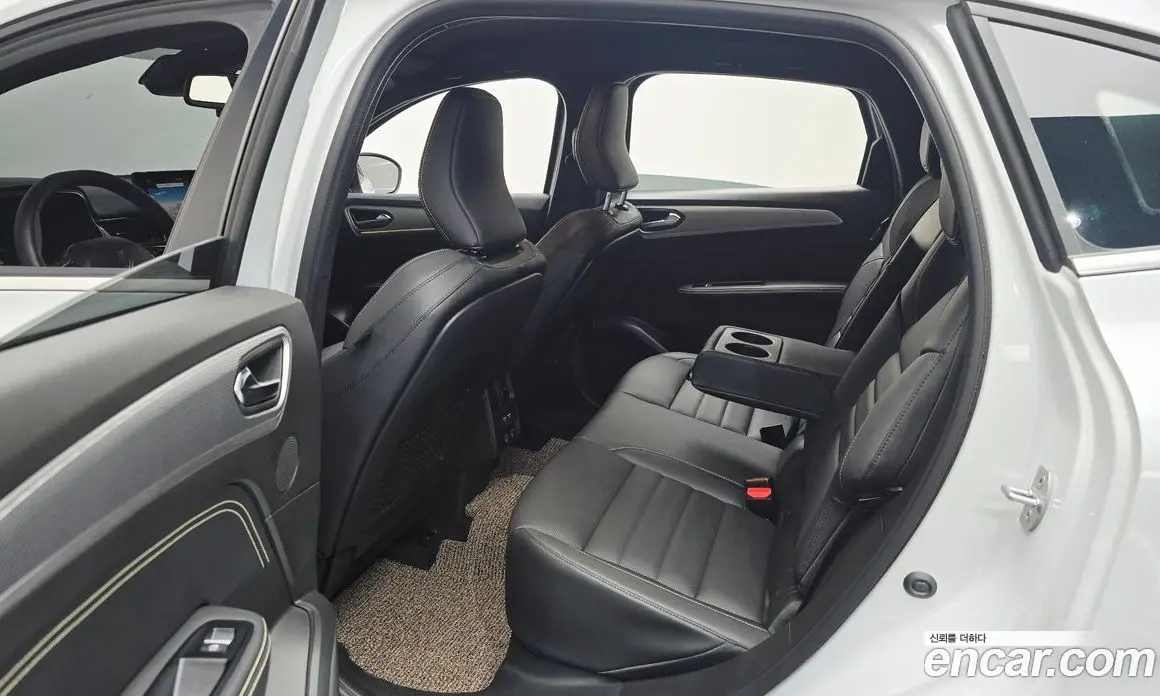 Renault (Samsung) Arkana 2024 1.3 автомат (гидро), фото 17 Renault (Samsung) Arkana 2024 1.3 автомат (гидро), фото 17