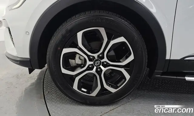 Renault (Samsung) Arkana 2024 1.3 автомат (гидро), миниатюра 5 Renault (Samsung) Arkana 2024 1.3 автомат (гидро), миниатюра 5