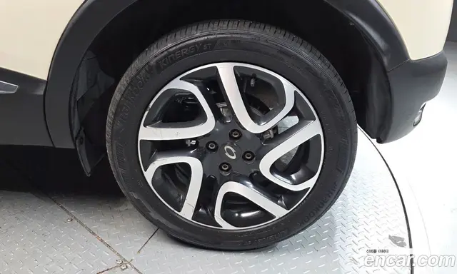 Renault (Samsung) QM3 2016 1.5 автомат (гидро), миниатюра 5 Renault (Samsung) QM3 2016 1.5 автомат (гидро), миниатюра 5