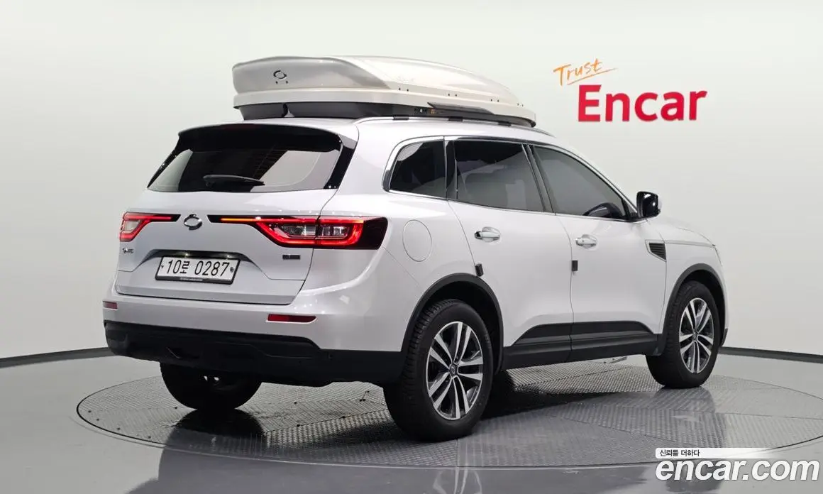 Renault (Samsung) QM6 2016 2.0 автомат (гидро), фото 1 Renault (Samsung) QM6 2016 2.0 автомат (гидро), фото 1