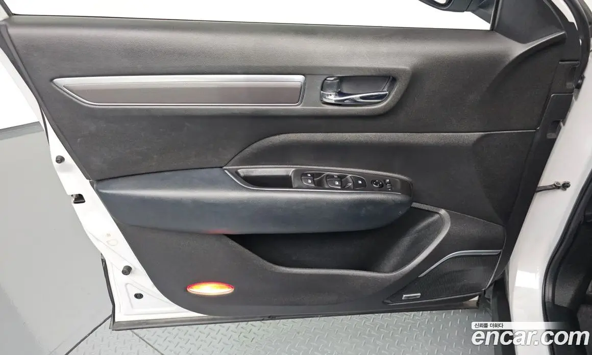 Renault (Samsung) QM6 2016 2.0 автомат (гидро), фото 13 Renault (Samsung) QM6 2016 2.0 автомат (гидро), фото 13