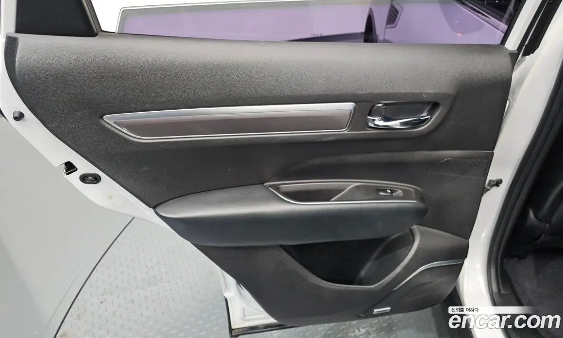 Renault (Samsung) QM6 2016 2.0 автомат (гидро), фото 14 Renault (Samsung) QM6 2016 2.0 автомат (гидро), фото 14