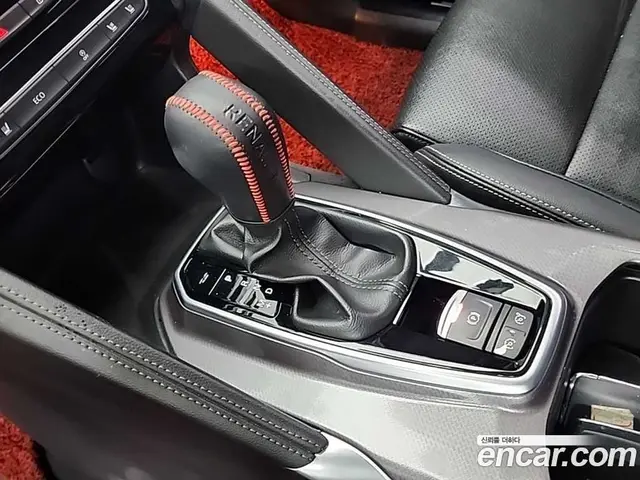 Renault (Samsung) QM6 2017 2.0 автомат (гидро), миниатюра 9 Renault (Samsung) QM6 2017 2.0 автомат (гидро), миниатюра 9