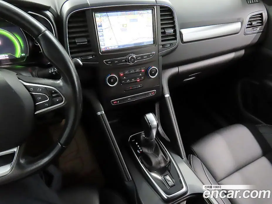 Renault (Samsung) QM6 2018 2.0 автомат (гидро), фото 12 Renault (Samsung) QM6 2018 2.0 автомат (гидро), фото 12