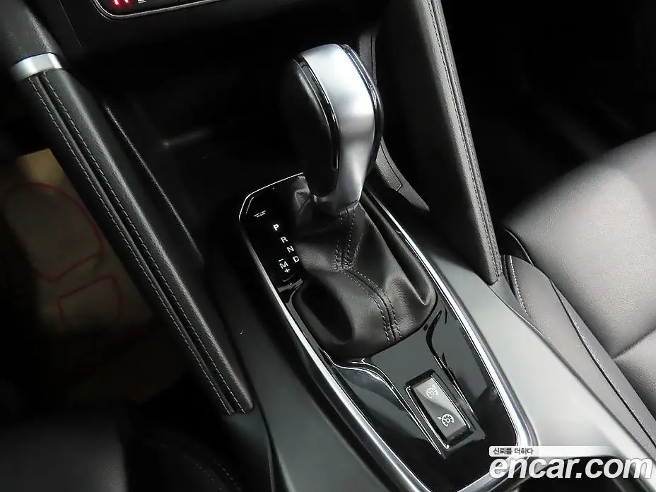 Renault (Samsung) QM6 2018 2.0 автомат (гидро), фото 9 Renault (Samsung) QM6 2018 2.0 автомат (гидро), фото 9