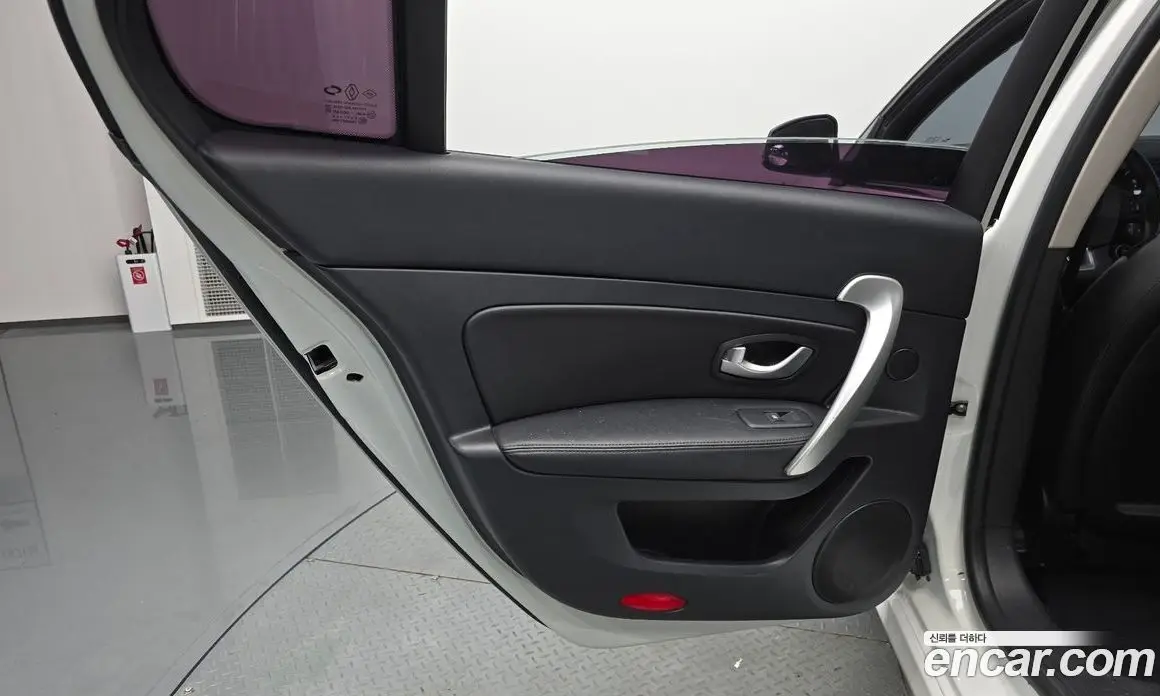 Renault (Samsung) SM5 2018 2.0 автомат (гидро), фото 14 Renault (Samsung) SM5 2018 2.0 автомат (гидро), фото 14