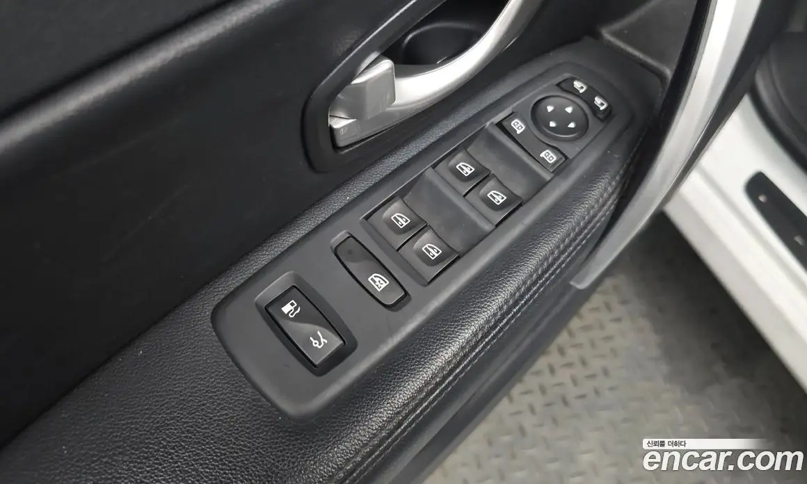 Renault (Samsung) SM5 2018 2.0 автомат (гидро), фото 27 Renault (Samsung) SM5 2018 2.0 автомат (гидро), фото 27