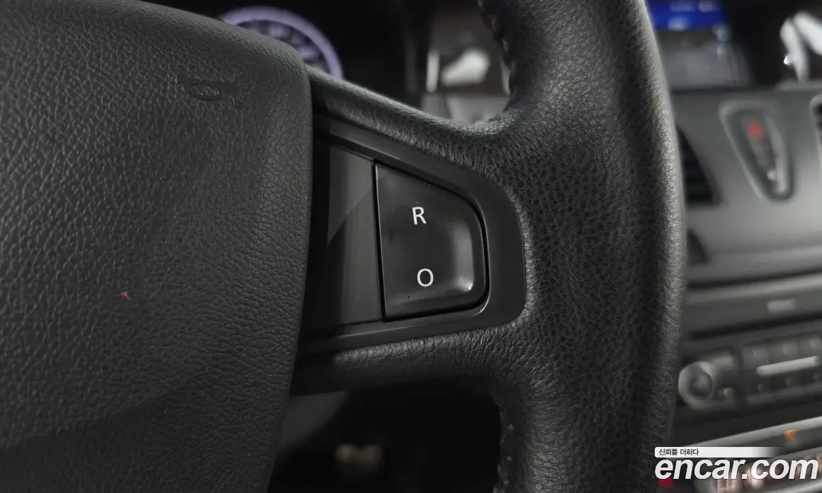Renault (Samsung) SM5 2018 2.0 автомат (гидро), фото 30 Renault (Samsung) SM5 2018 2.0 автомат (гидро), фото 30