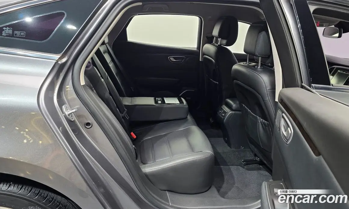 Renault (Samsung) SM6 2016 2.0 автомат (гидро), фото 12 Renault (Samsung) SM6 2016 2.0 автомат (гидро), фото 12