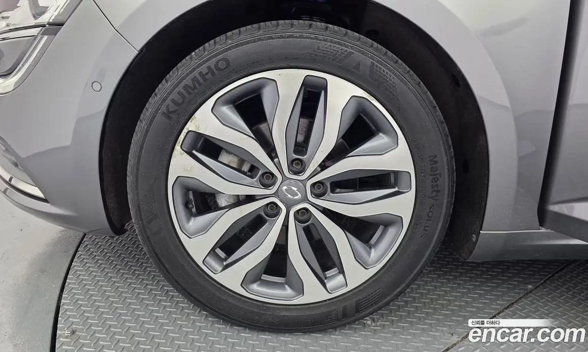 Renault (Samsung) SM6 2016 2.0 автомат (гидро), фото 5 Renault (Samsung) SM6 2016 2.0 автомат (гидро), фото 5