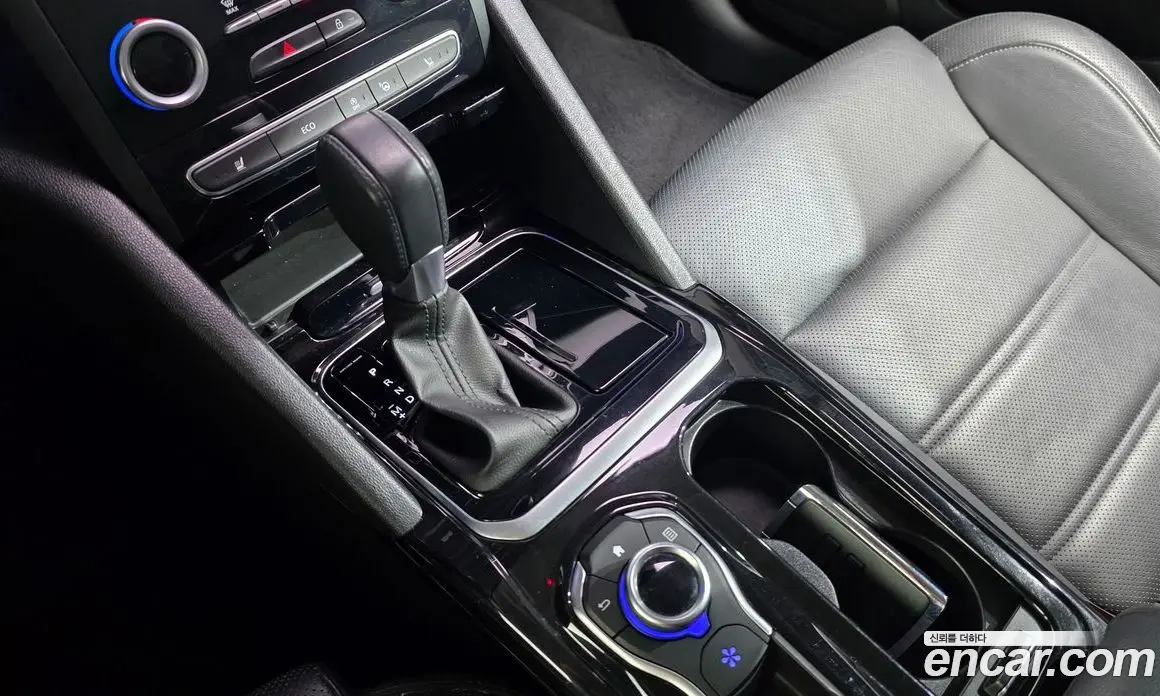Renault (Samsung) SM6 2016 2.0 автомат (гидро), фото 9 Renault (Samsung) SM6 2016 2.0 автомат (гидро), фото 9