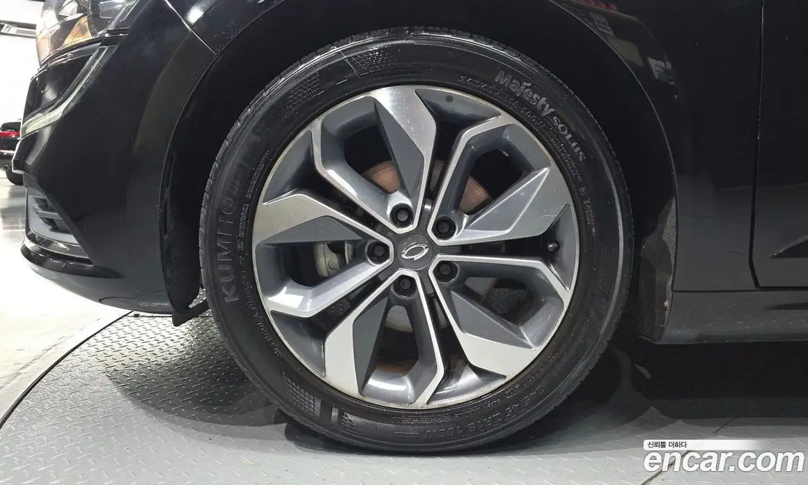Renault (Samsung) SM6 2019 2.0 автомат (гидро), фото 5 Renault (Samsung) SM6 2019 2.0 автомат (гидро), фото 5