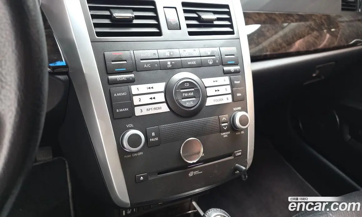 Renault (Samsung) SM7 2010 2.3 автомат (гидро), фото 28 Renault (Samsung) SM7 2010 2.3 автомат (гидро), фото 28