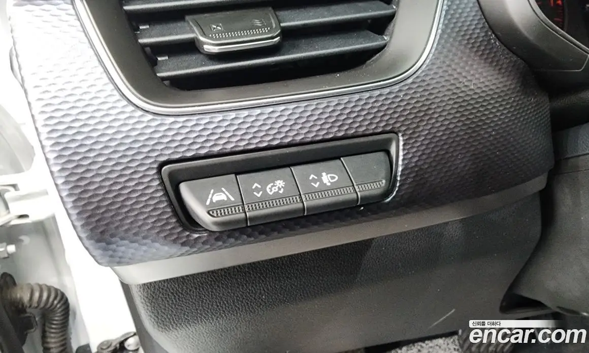 Renault (Samsung) XM3 2020 1.6 автомат (гидро), фото 17 Renault (Samsung) XM3 2020 1.6 автомат (гидро), фото 17