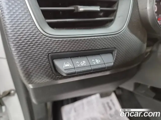 Renault (Samsung) XM3 2021 1.6 автомат (гидро), миниатюра 11 Renault (Samsung) XM3 2021 1.6 автомат (гидро), миниатюра 11