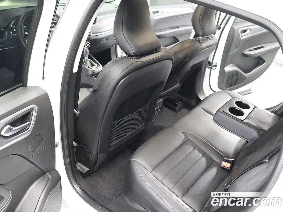 Renault (Samsung) XM3 2022 1.6 автомат (гидро), фото 15 Renault (Samsung) XM3 2022 1.6 автомат (гидро), фото 15