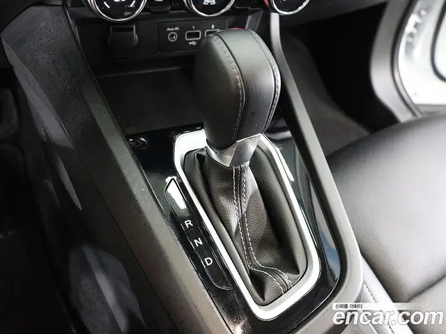 Renault (Samsung) XM3 2022 1.6 автомат (гидро), миниатюра 8 Renault (Samsung) XM3 2022 1.6 автомат (гидро), миниатюра 8