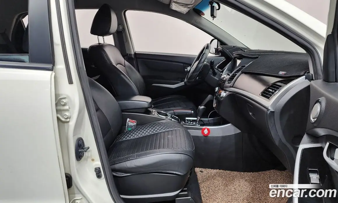 SsangYong Korando 2013 2.0 автомат (гидро), фото 16 SsangYong Korando 2013 2.0 автомат (гидро), фото 16