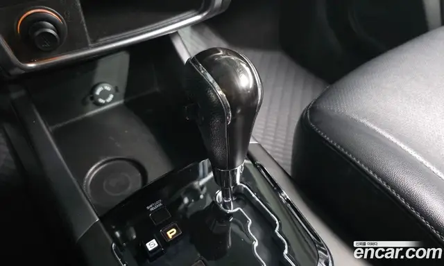 SsangYong Korando 2015 2.0 автомат (гидро), миниатюра 12
