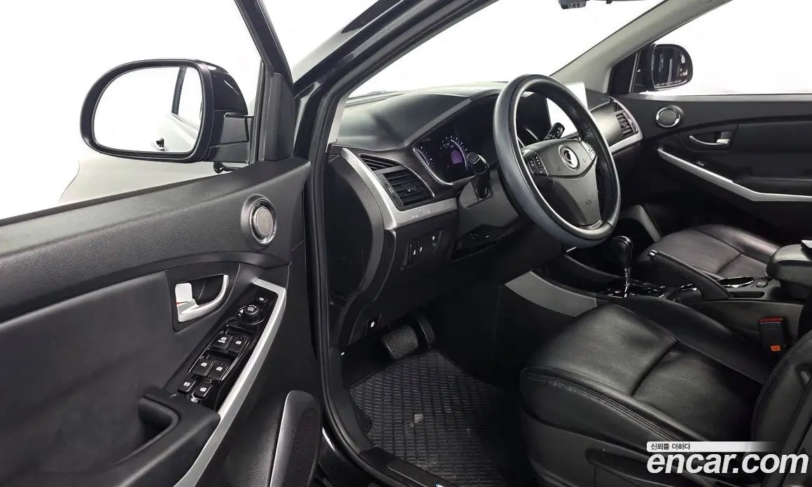 SsangYong Korando 2015 2.0 автомат (гидро), фото 13 SsangYong Korando 2015 2.0 автомат (гидро), фото 13