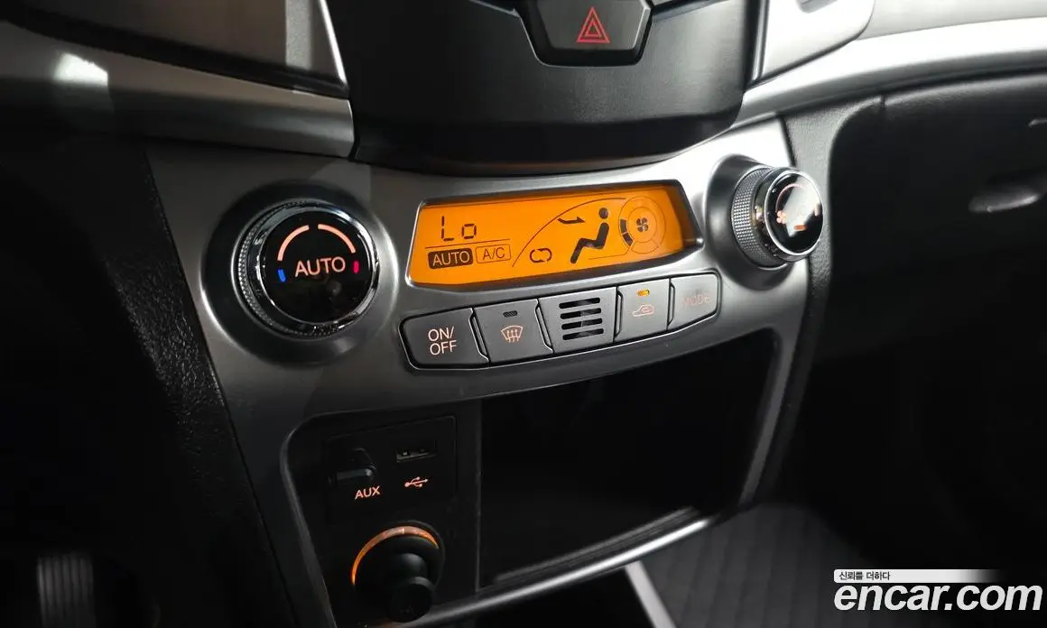 SsangYong Korando 2015 2.0 автомат (гидро), фото 22 SsangYong Korando 2015 2.0 автомат (гидро), фото 22