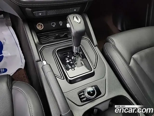 SsangYong Rexton 2020 2.2 автомат (гидро), миниатюра 8 SsangYong Rexton 2020 2.2 автомат (гидро), миниатюра 8