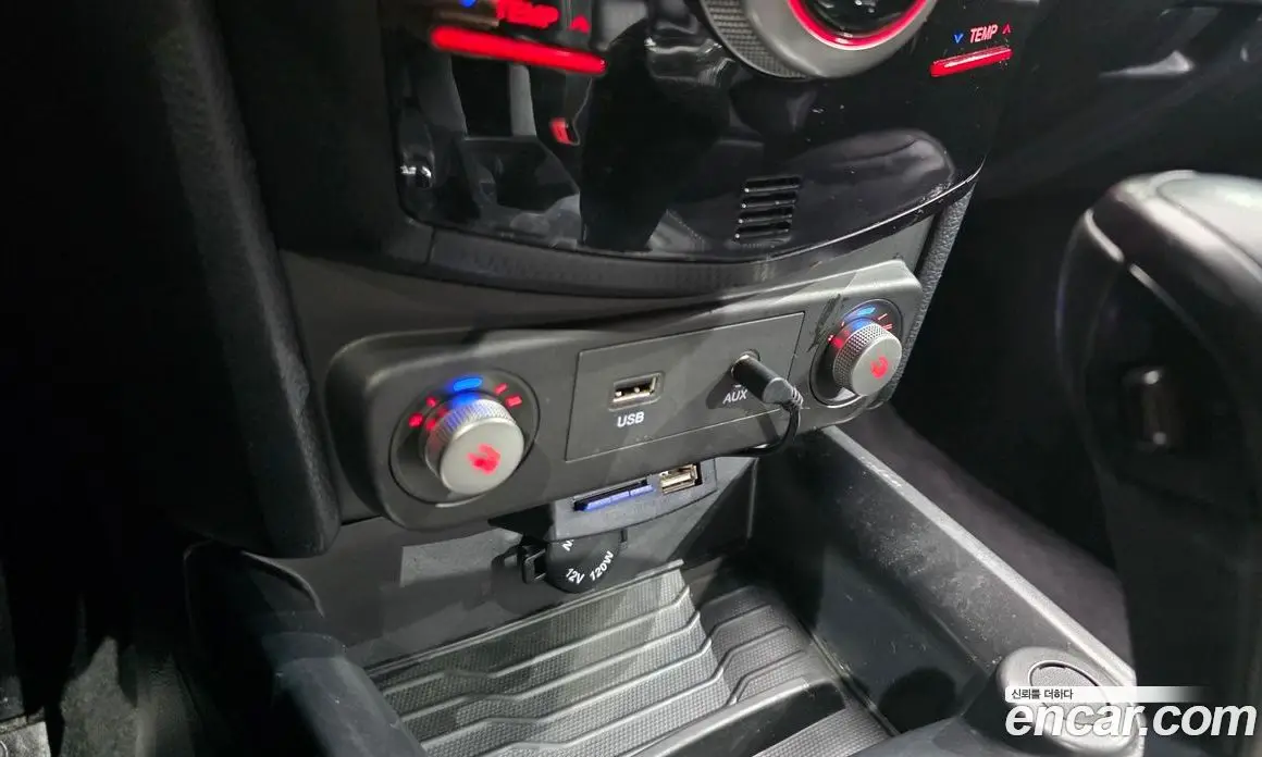 SsangYong TIBOLI 2018 1.6 автомат (гидро), фото 19 SsangYong TIBOLI 2018 1.6 автомат (гидро), фото 19