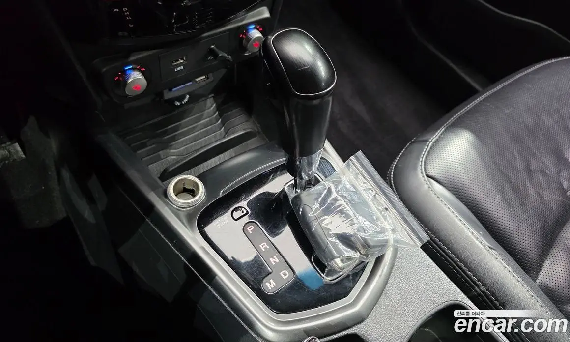 SsangYong TIBOLI 2018 1.6 автомат (гидро), фото 9 SsangYong TIBOLI 2018 1.6 автомат (гидро), фото 9