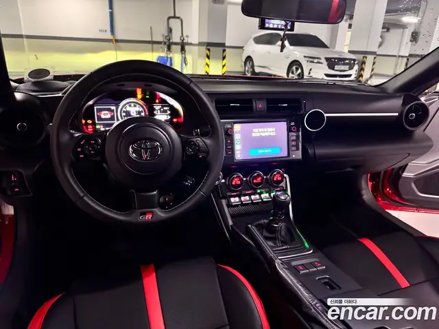 Toyota 86 2023 2.4 механика, миниатюра 8 Toyota 86 2023 2.4 механика, миниатюра 8