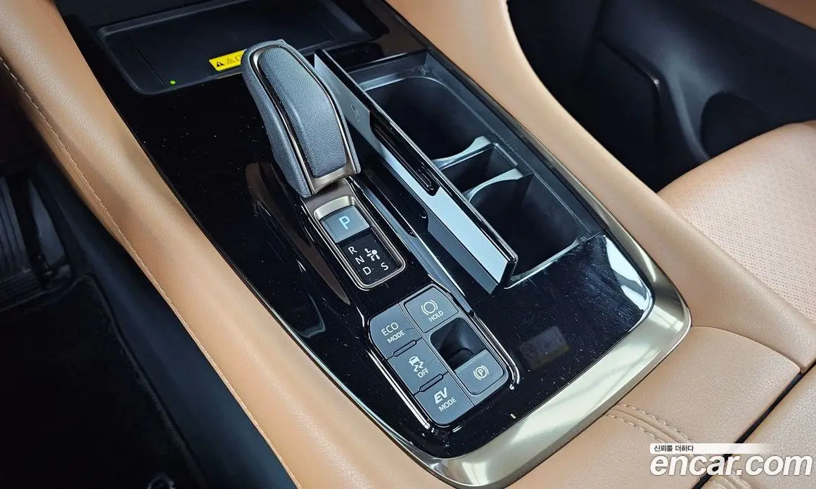 Toyota Alphard 2025 2.5 автомат (гидро), фото 12 Toyota Alphard 2025 2.5 автомат (гидро), фото 12