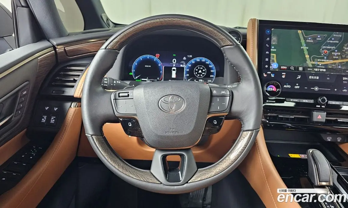 Toyota Alphard 2025 2.5 автомат (гидро), фото 18 Toyota Alphard 2025 2.5 автомат (гидро), фото 18
