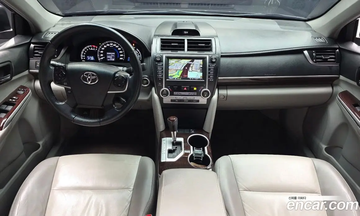 Toyota Camry 2012 2.5 автомат (гидро), фото 7 Toyota Camry 2012 2.5 автомат (гидро), фото 7