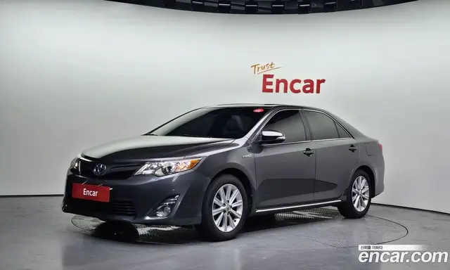 Toyota Camry 2014 2.5 автомат (гидро), миниатюра 1 Toyota Camry 2014 2.5 автомат (гидро), миниатюра 1
