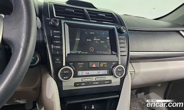 Toyota Camry 2014 2.5 автомат (гидро), миниатюра 12