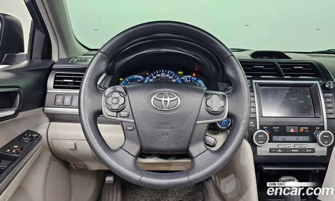 Toyota Camry 2014 2.5 автомат (гидро), фото 13 Toyota Camry 2014 2.5 автомат (гидро), фото 13