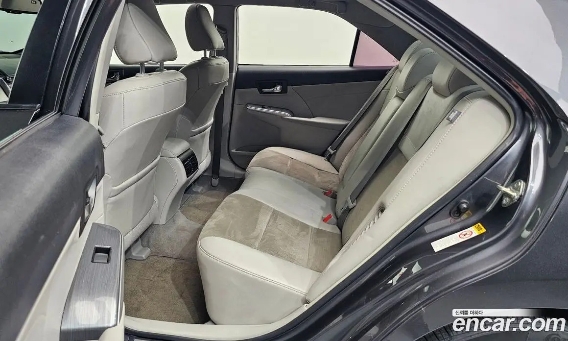Toyota Camry 2014 2.5 автомат (гидро), фото 17 Toyota Camry 2014 2.5 автомат (гидро), фото 17