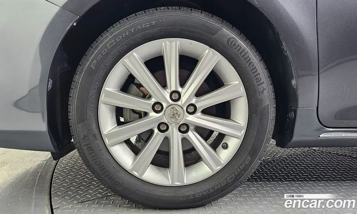 Toyota Camry 2014 2.5 автомат (гидро), фото 5 Toyota Camry 2014 2.5 автомат (гидро), фото 5